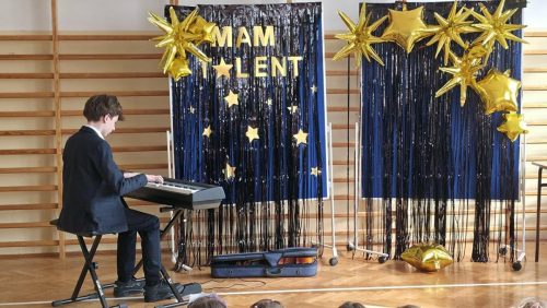 e7f4c918-0b9f-49b4-8634-c0d6aa1e7739-Copy